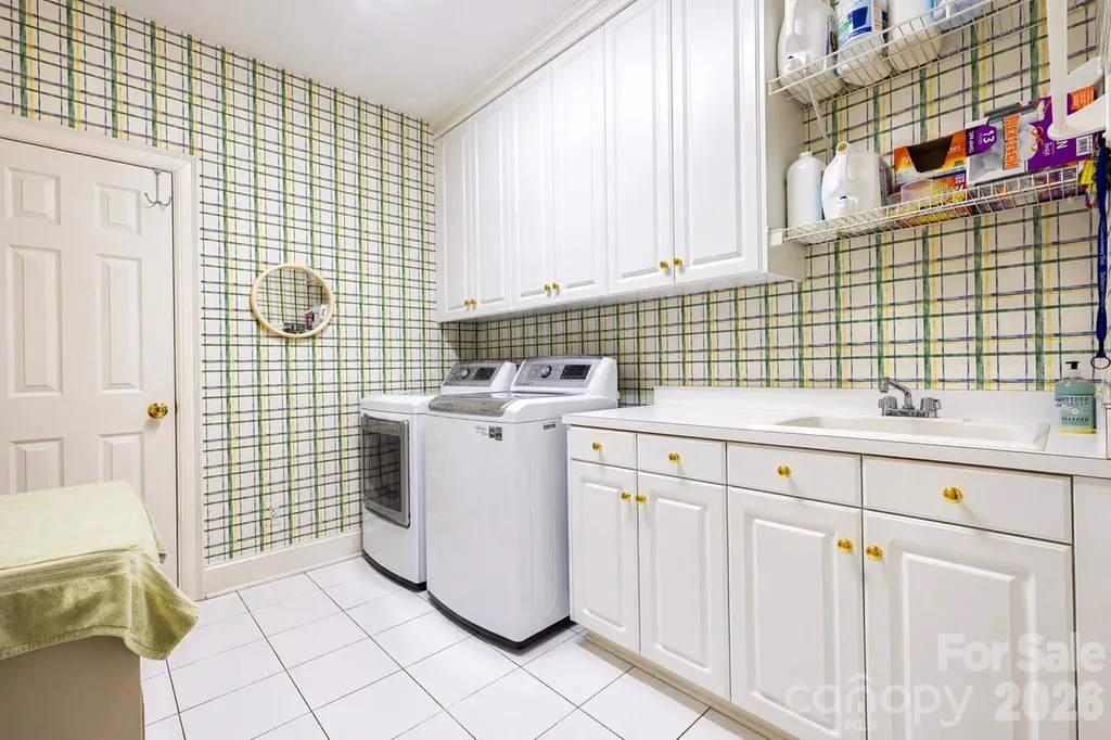 15709 Ballantyne Country Club Drive Charlotte NC 28277