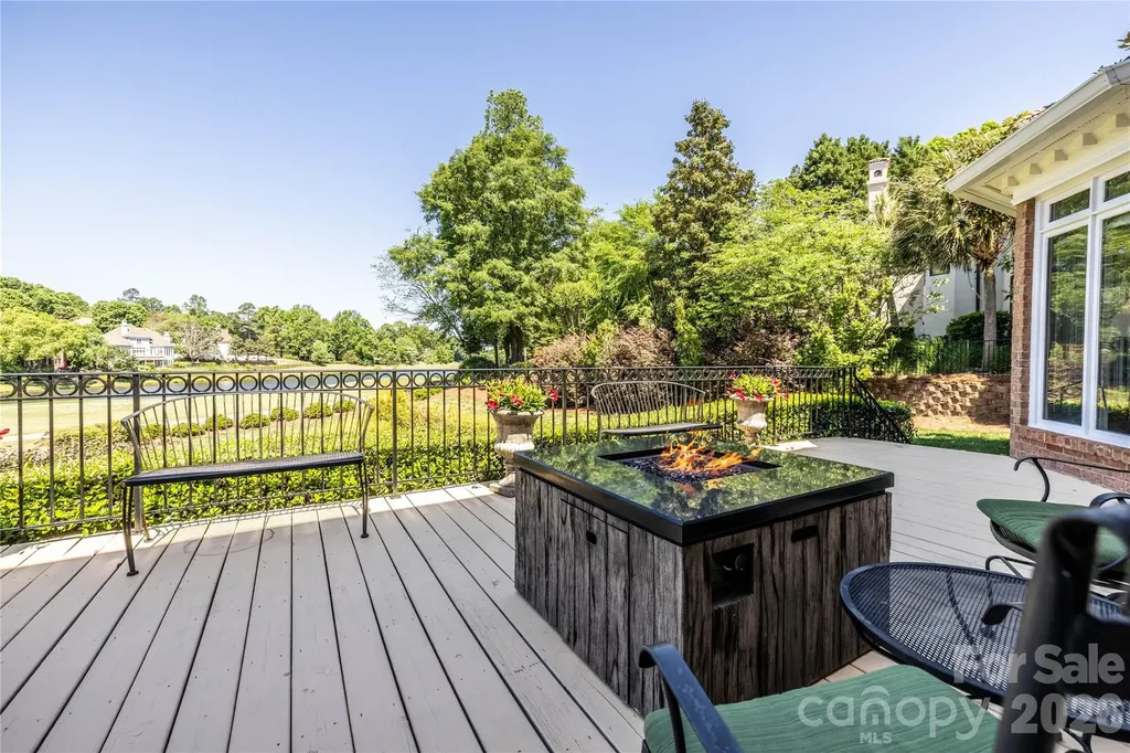 15709 Ballantyne Country Club Drive Charlotte NC 28277
