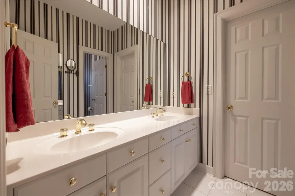 15709 Ballantyne Country Club Drive Charlotte NC 28277