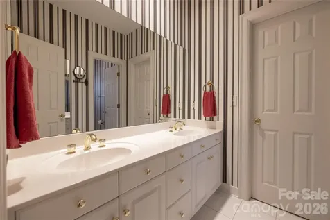 15709 Ballantyne Country Club Drive Charlotte NC 28277