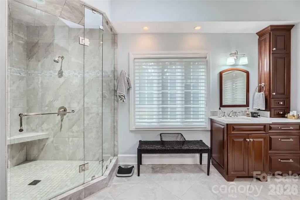 2560 Morrocroft Lane Charlotte NC 28211