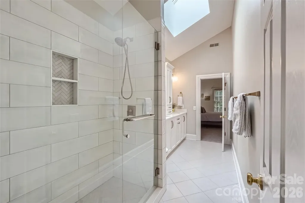 2560 Morrocroft Lane Charlotte NC 28211
