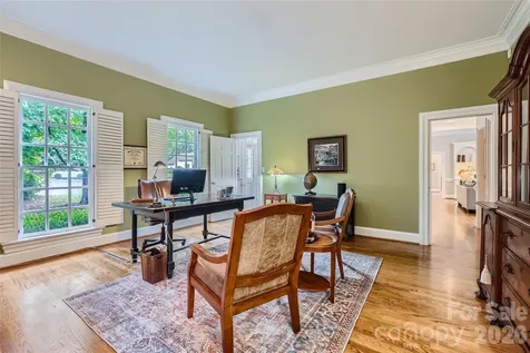 2560 Morrocroft Lane Charlotte NC 28211