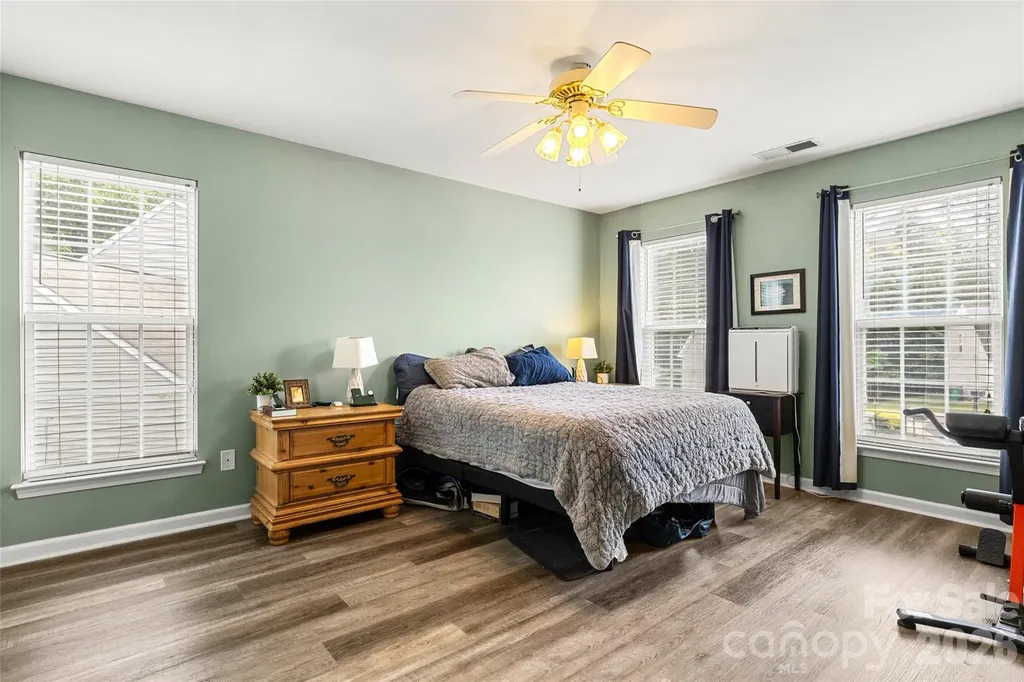 1315 Red Tallen Court Charlotte NC 28214