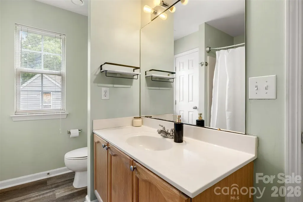 1315 Red Tallen Court Charlotte NC 28214
