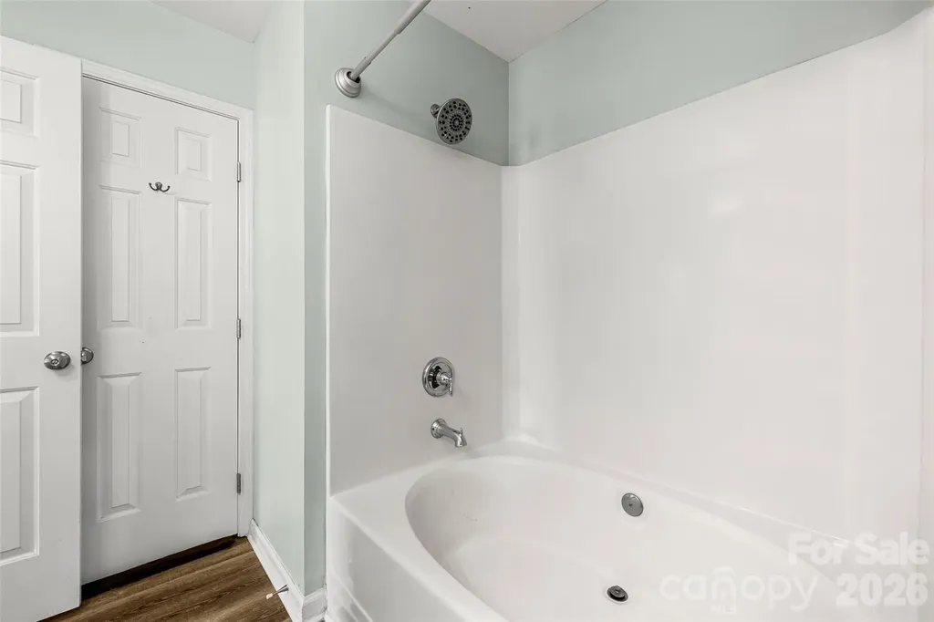 1315 Red Tallen Court Charlotte NC 28214