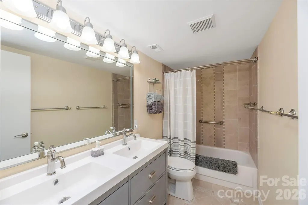 51 Maple Ridge Lane Asheville NC 28806