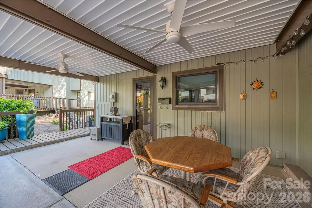 51 Maple Ridge Lane Asheville NC 28806