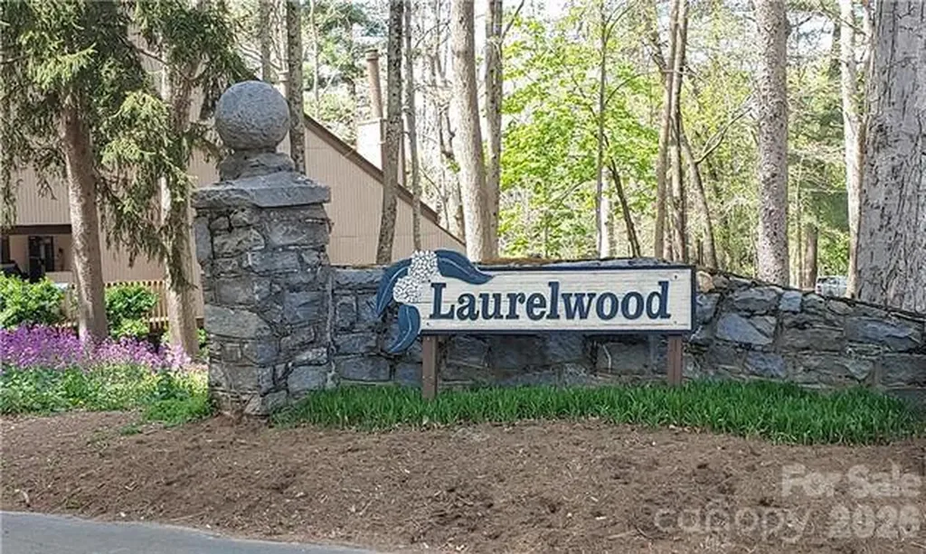 51 Maple Ridge Lane Asheville NC 28806