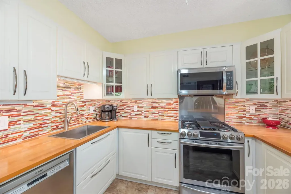 51 Maple Ridge Lane Asheville NC 28806