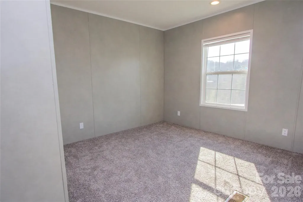 36 Whisper Mountain Road Hendersonville NC 28792
