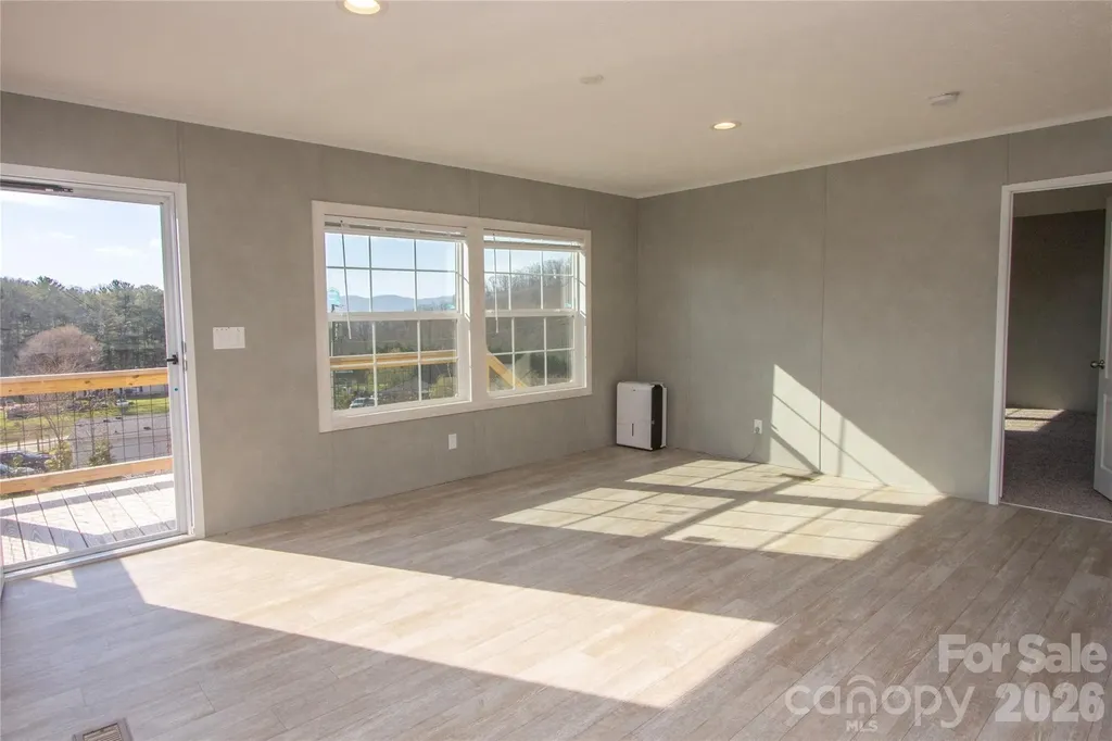 36 Whisper Mountain Road Hendersonville NC 28792