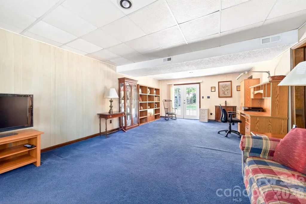 10730 Coachman Circle Charlotte NC 28277
