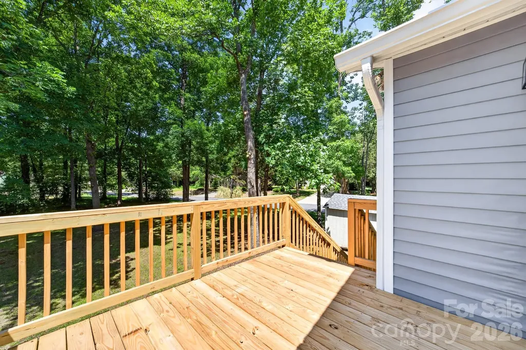 10730 Coachman Circle Charlotte NC 28277