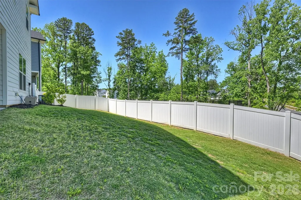 1002 Parkes Street Matthews NC 28105