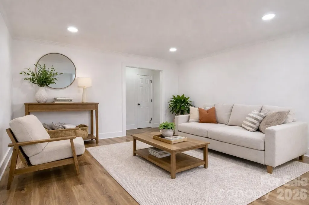 1033 Tracy Drive Charlotte NC 28217
