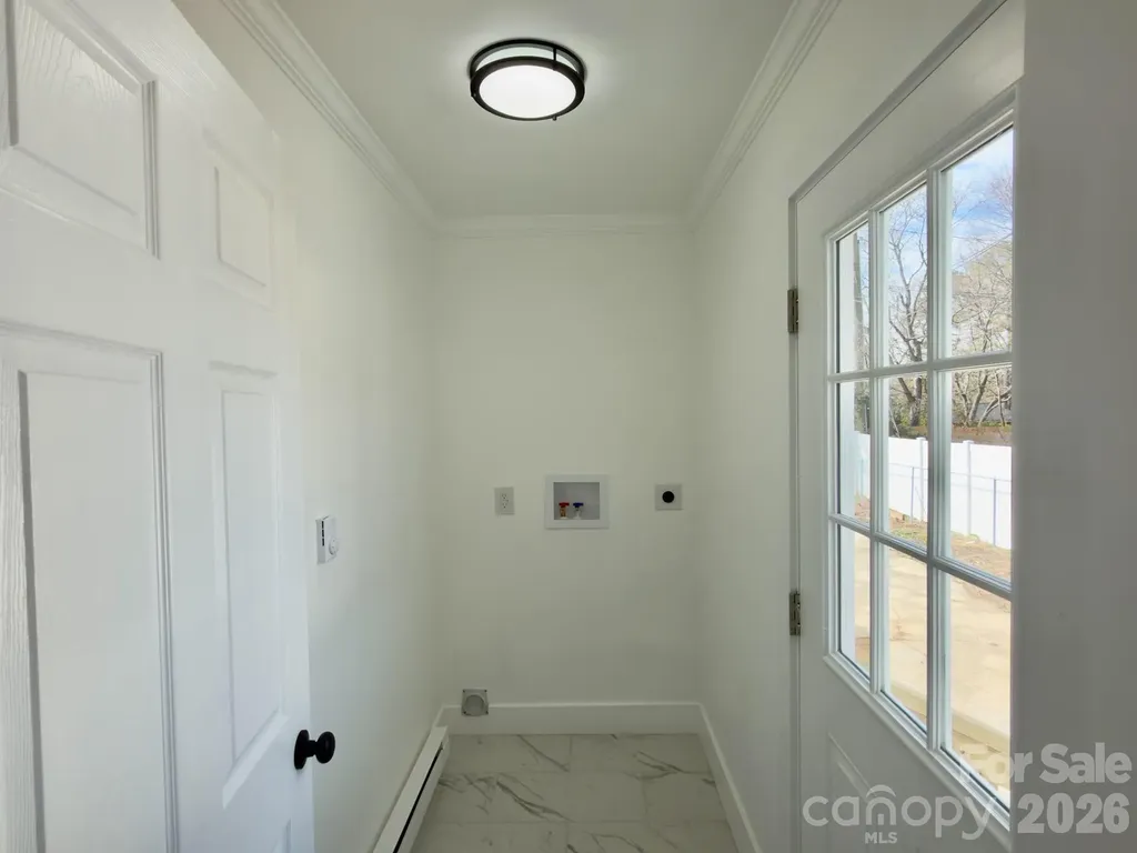 1033 Tracy Drive Charlotte NC 28217