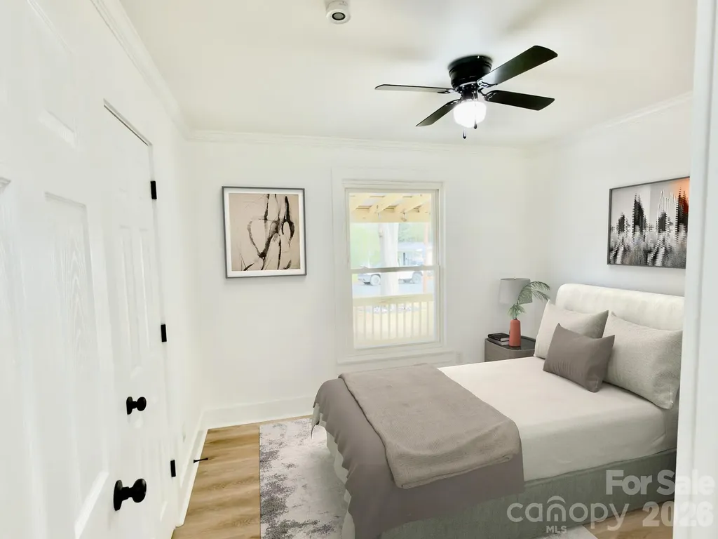 1033 Tracy Drive Charlotte NC 28217