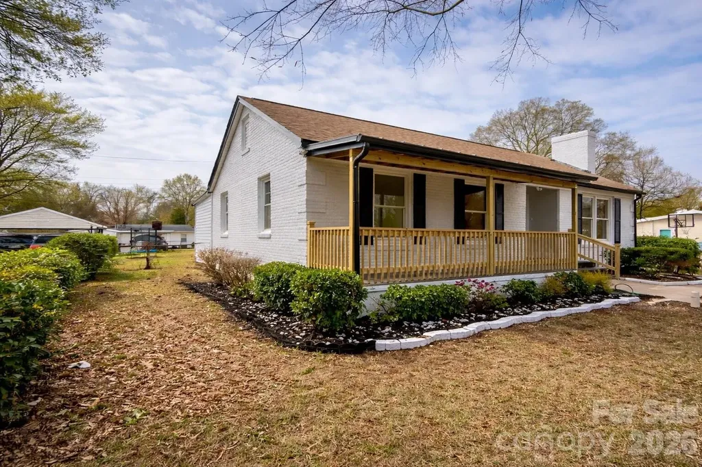 1033 Tracy Drive Charlotte NC 28217