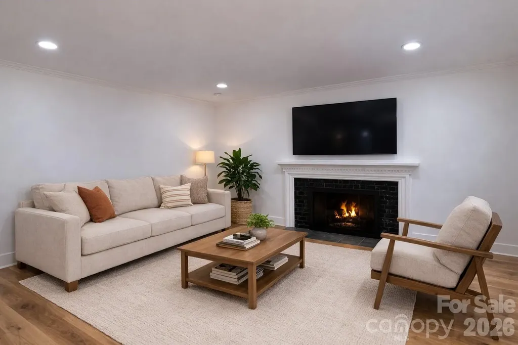 1033 Tracy Drive Charlotte NC 28217