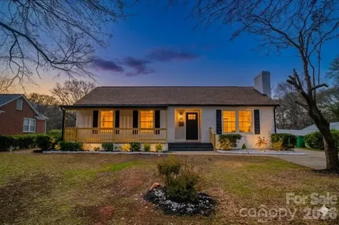 1033 Tracy Drive Charlotte NC 28217