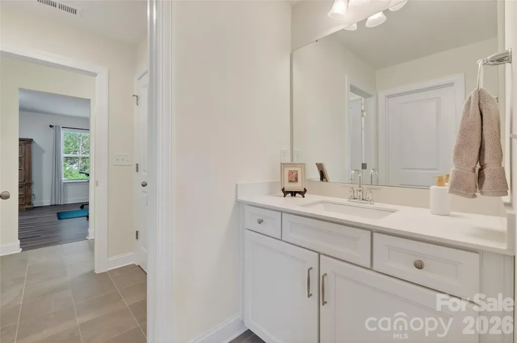 3881 Center Place Drive Harrisburg NC 28075