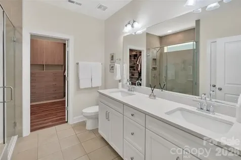 3881 Center Place Drive Harrisburg NC 28075