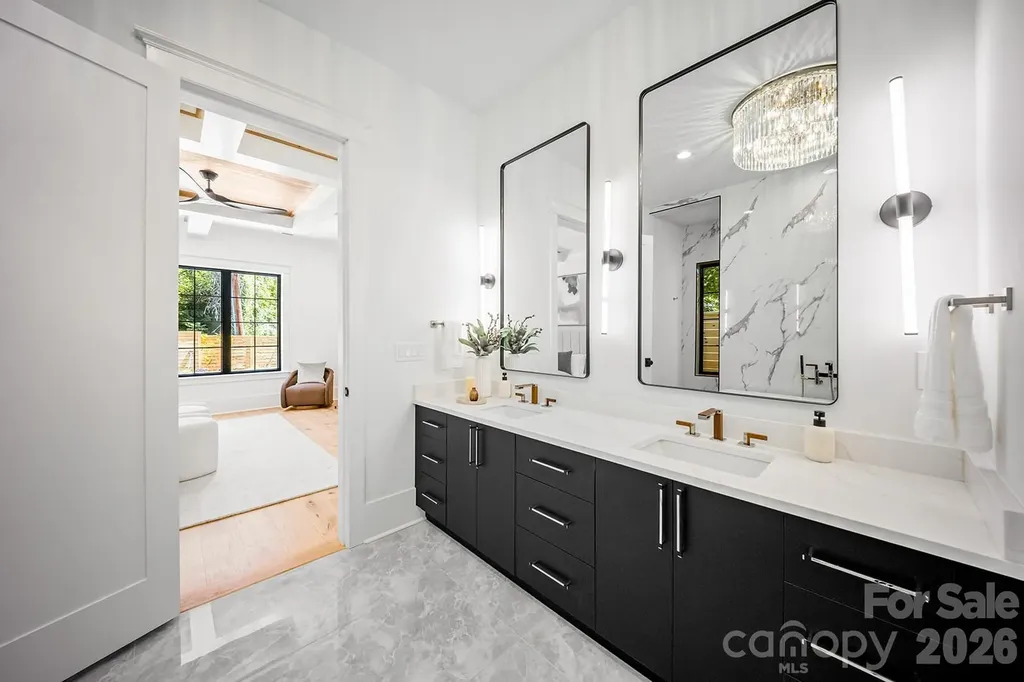 2541 Shenandoah Avenue Charlotte NC 28205
