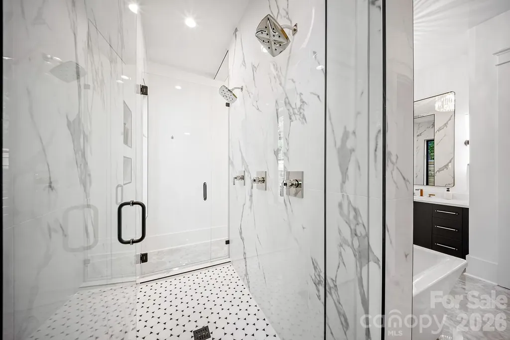 2541 Shenandoah Avenue Charlotte NC 28205