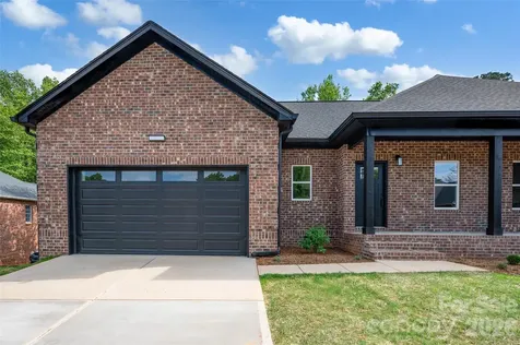 906 4th Street NE Conover NC 28613