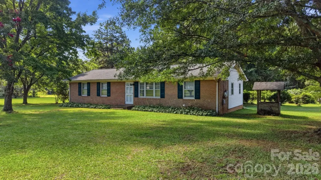 8116 Indian Trail Fairview Road Indian Trail NC 28079
