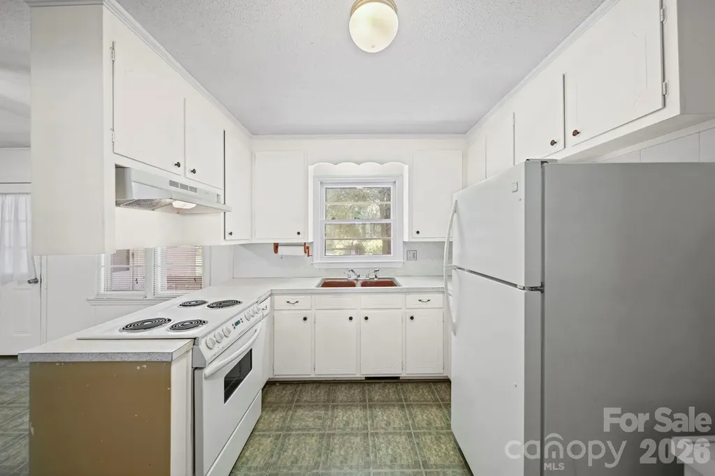 8116 Indian Trail Fairview Road Indian Trail NC 28079