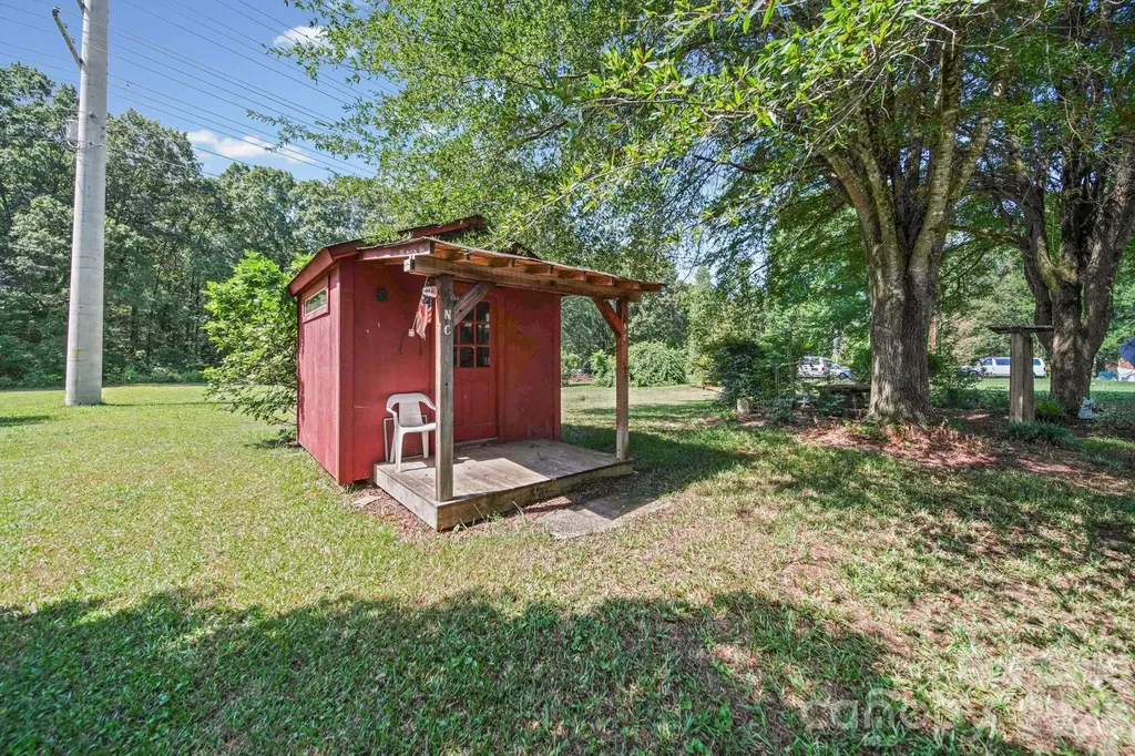 8116 Indian Trail Fairview Road Indian Trail NC 28079