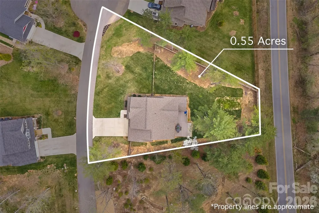 21 Wood Path Lane Arden NC 28704