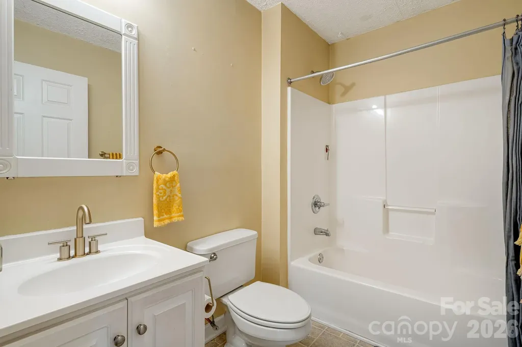 218 Appalachian Way Asheville NC 28806