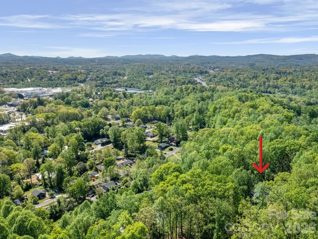 199 Garnet Way Hendersonville NC 28791