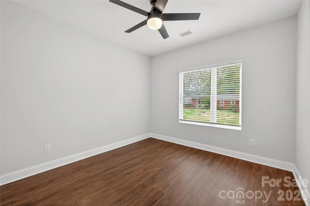 3219 Credenza Road Charlotte NC 28208