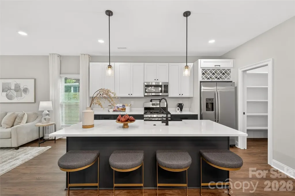 3219 Credenza Road Charlotte NC 28208
