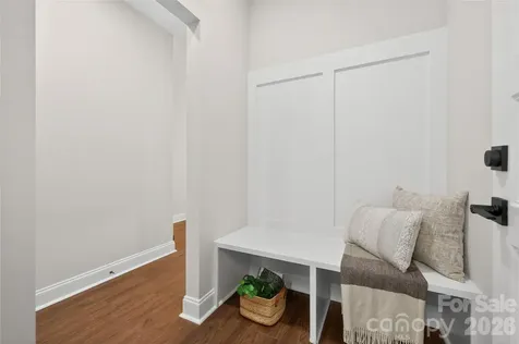 3219 Credenza Road Charlotte NC 28208