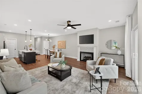 3219 Credenza Road Charlotte NC 28208