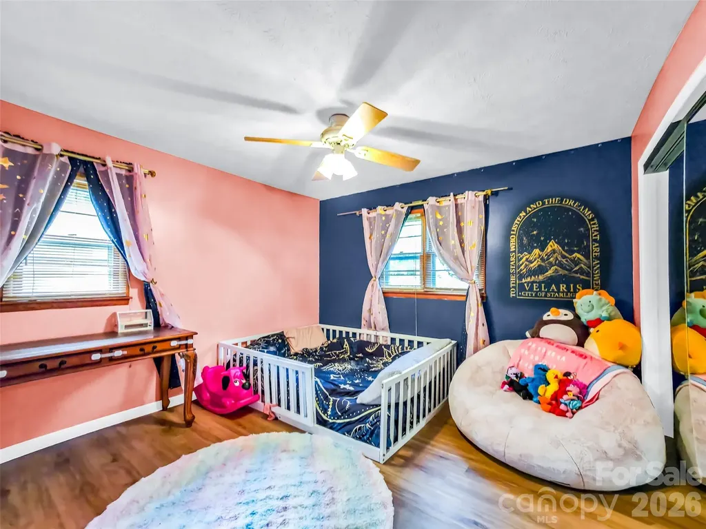 122 W Sweetbriar Lane Etowah NC 28729