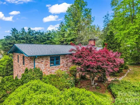 122 W Sweetbriar Lane Etowah NC 28729