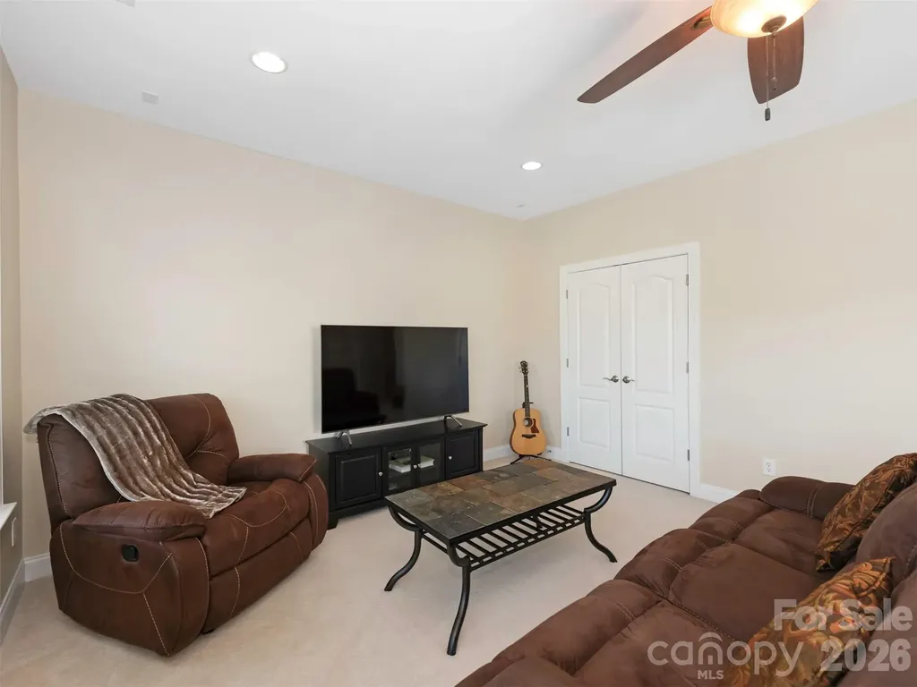 8638 Savannah Road Harrisburg NC 28075