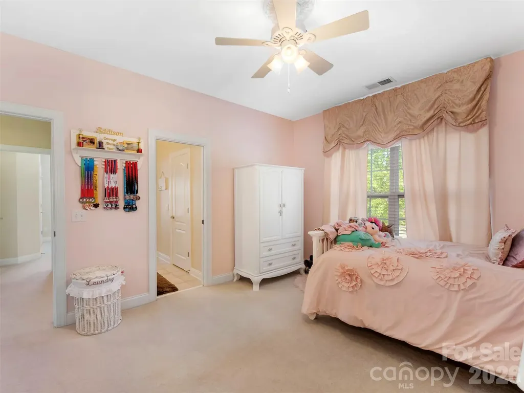 8638 Savannah Road Harrisburg NC 28075