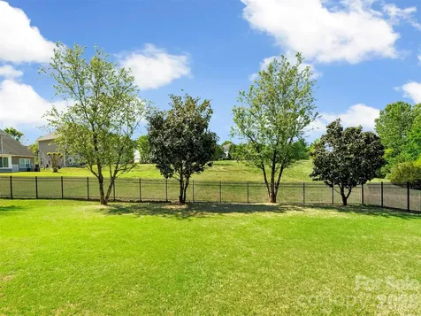 8638 Savannah Road Harrisburg NC 28075