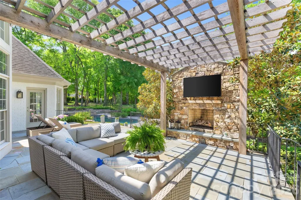 11920 Three Vistas Court Charlotte NC 28277