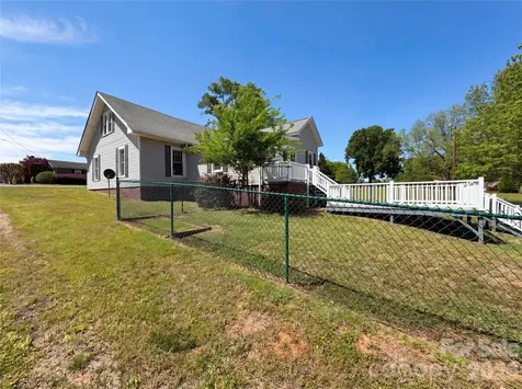 215 S Ferry Road New London NC 28127