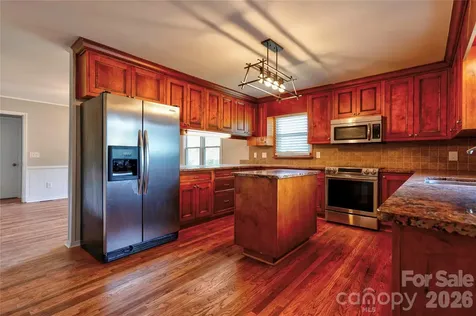 176 Knollwood Drive Forest City NC 28043