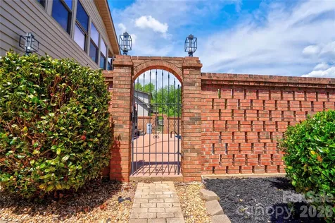 176 Knollwood Drive Forest City NC 28043
