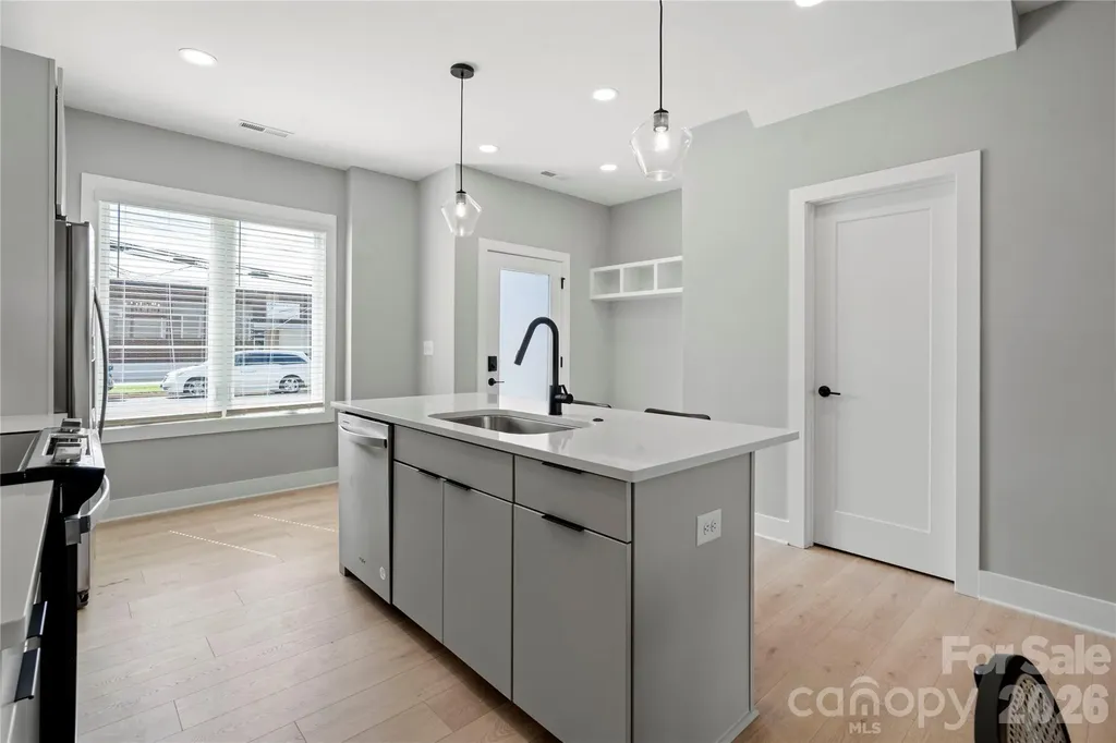 242 Freeland Lane Charlotte NC 28217